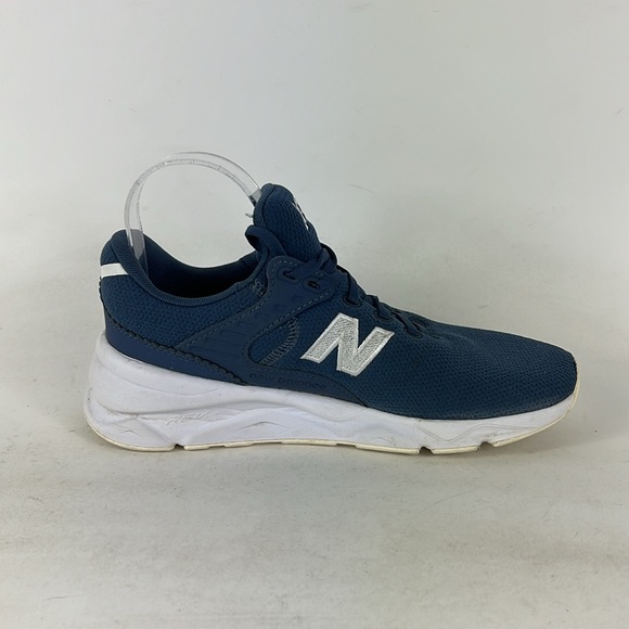 New Balance x 90 women’s size 7 minimalist blue white athletic shoes sneakers - Picture 3 of 10